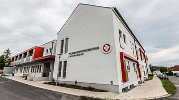 Außenaufnahme Pflegekompetenzzentrum Lackenbach 