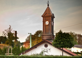 Uhrturm in Neufeld